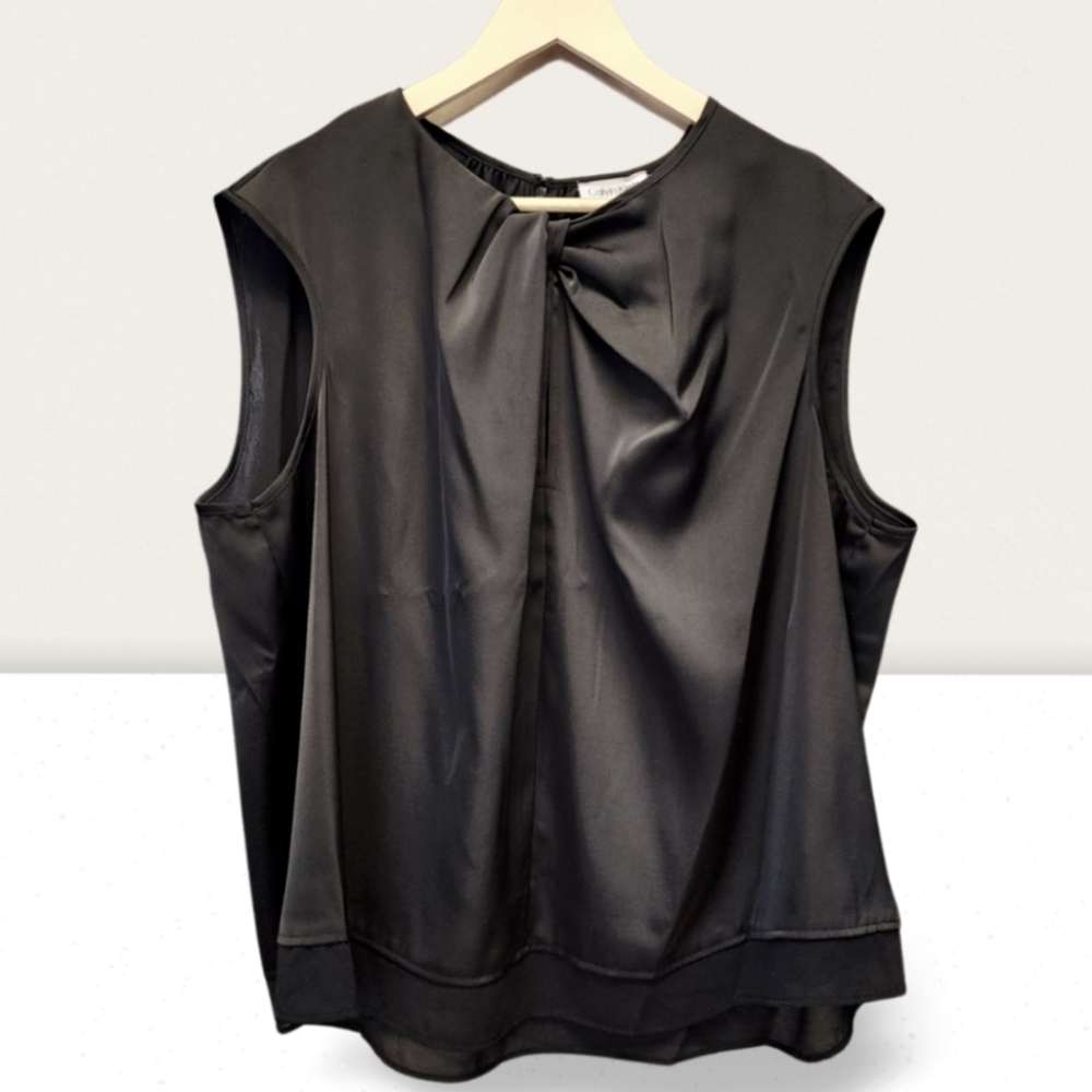 Calvin Klein Plus-size Sleeveless Collarless Black Blouse Knot Detail Size 1X